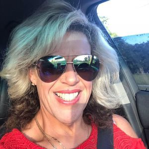 Meet your Posher, Joye